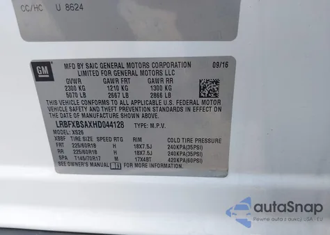 2017 Buick Envision Essence z USA, uszkodzony, nr VIN LRBFXBSAXHD044128